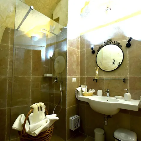 Hoplites 3* ماتيرا