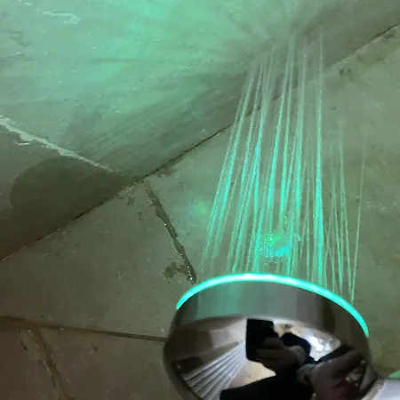 Hoplites فندق 3*