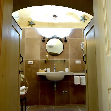 Hoplites فندق ماتيرا