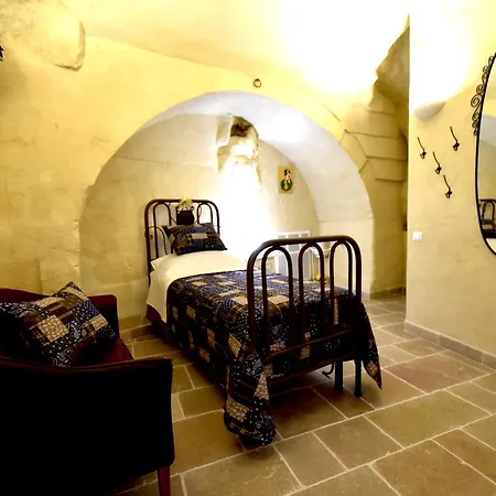 Hoplites Szálloda Matera